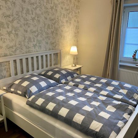 Ankerplatz Apartment Leer Bagian luar foto