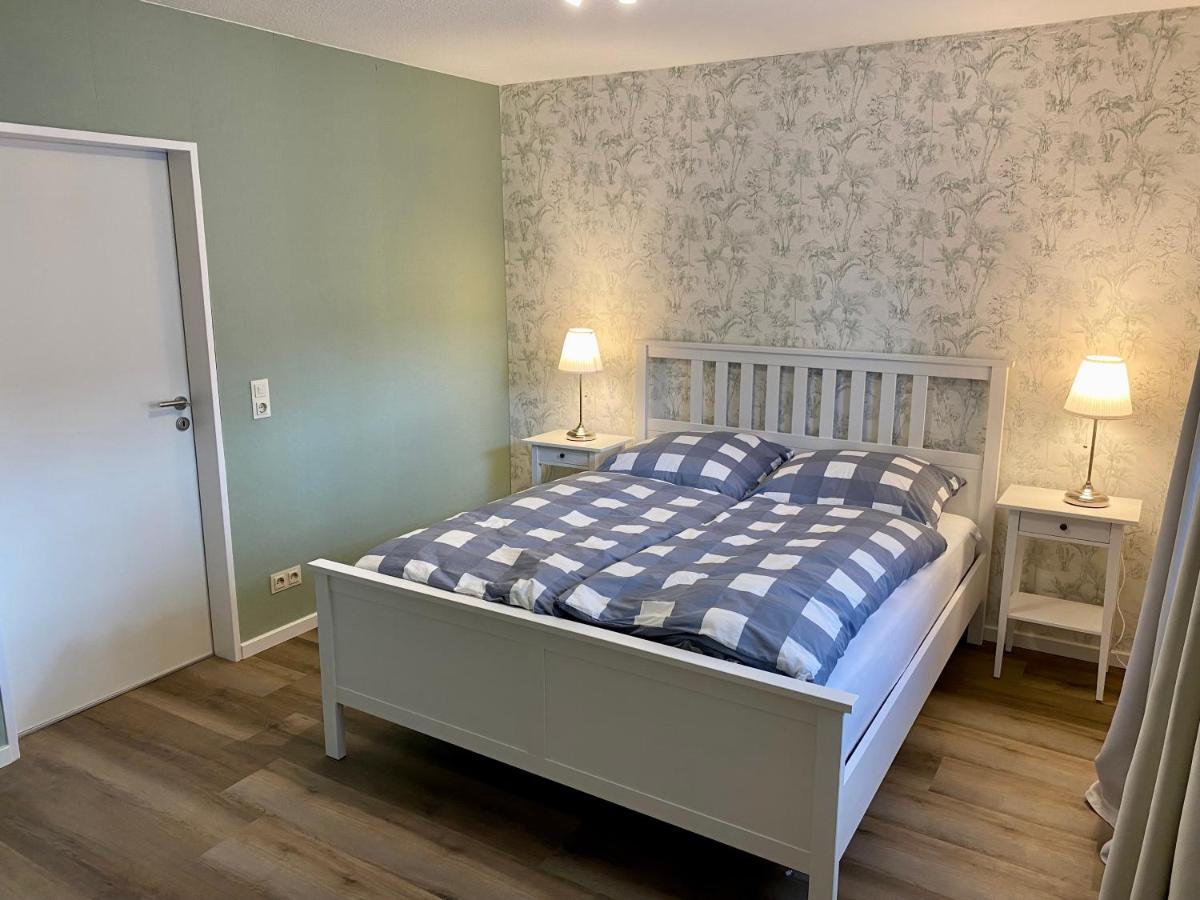 Ankerplatz Apartment Leer Bagian luar foto